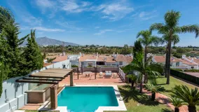 Villa de 3 dormitorios en venta en Monte Biarritz