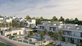 3 bedrooms town house in New Golden Mile for sale