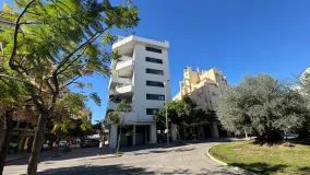 2 bedrooms Estepona Centre penthouse for sale