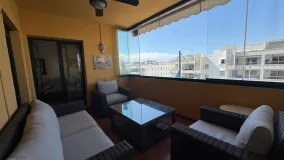Apartment in Los Naranjos for sale