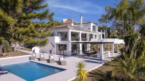 Villa en venta en Altos del Paraiso