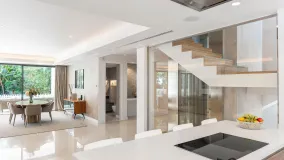 Villa en venta en El Herrojo con 5 dormitorios