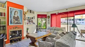 Apartment for sale in Golden Beach