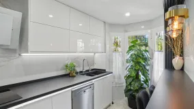 For sale town house with 4 bedrooms in Sitio de Calahonda
