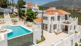 Comprar villa en Las Lomas de Nueva Andalucia