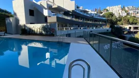 For sale apartment in The Crest with 3 bedrooms