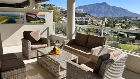 For sale apartment in The Crest with 3 bedrooms