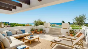 4 bedrooms villa in Marbella Golden Mile for sale