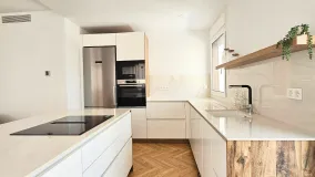 For sale villa with 5 bedrooms in Cala de Mijas