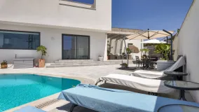 Comprar villa en Pedregalejo