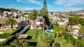 For sale villa with 4 bedrooms in Cerrado del Aguila