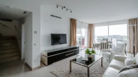 Ático a la venta en Nueva Andalucia de 2 dormitorios