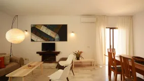 Se vende Ático en Nueva Andalucia con 3 dormitorios