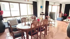 For sale flat in Fuengirola Centro with 4 bedrooms