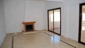 Buy 3 bedrooms house in La Linea de la Concepcion
