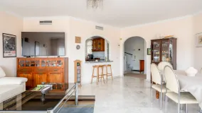 For sale 5 bedrooms town house in Benalmadena Costa