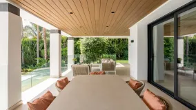 Se vende villa con 4 dormitorios en Los Flamingos