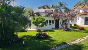 Villa con 4 dormitorios en venta en Sitio de Calahonda