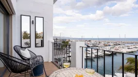 For sale penthouse in Marbella - Puerto Banus