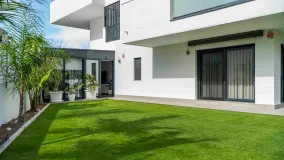 For sale Torremolinos ground floor apartment with 3 bedrooms