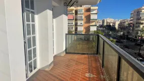 For sale apartment with 3 bedrooms in Marbella Centro