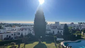 4 bedrooms town house for sale in Estepona East