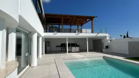 For sale Benalmadena Costa 4 bedrooms villa