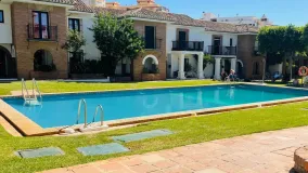 Semi detached villa with 6 bedrooms for sale in Fuengirola