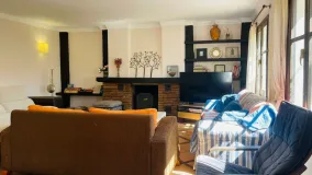 Semi detached villa with 6 bedrooms for sale in Fuengirola