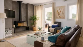 3 bedrooms penthouse in Benahavis Centro for sale