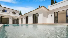 Nueva Andalucia, villa en venta de 6 dormitorios
