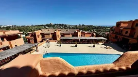 Buy apartment in Altos del Paraiso