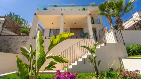 House for sale in Santa Ponsa