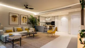 Semi detached villa for sale in El Higueron