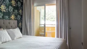 Se vende apartamento en Condado de Sierra Blanca de 2 dormitorios