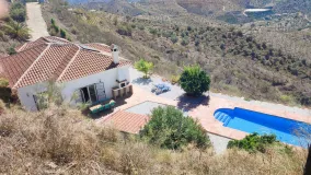 Comprar casa en Arenas con 4 dormitorios