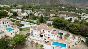 Villa for sale in Frigiliana with 5 bedrooms