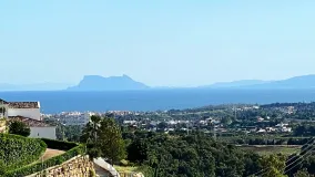 Plot for sale in Selwo