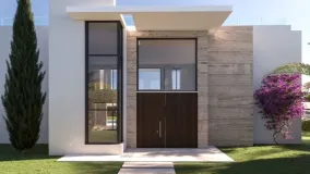 Villa en venta en Estepona con 4 dormitorios