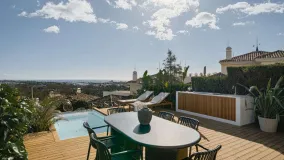 For sale ground floor apartment in Nueva Andalucia