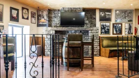 For sale commercial premises in Fuengirola Puerto with 3 bedrooms