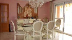 For sale Sabinillas apartment with 3 bedrooms