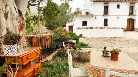 Malaga, parcela de 5 dormitorios en venta