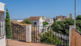Buy house in Marbella Centro with 3 bedrooms