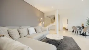 3 bedrooms duplex penthouse for sale in Vista Real