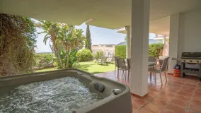 For sale ground floor apartment in Balcones del Lago