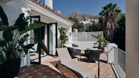 For sale house with 4 bedrooms in Marbella Hill Village