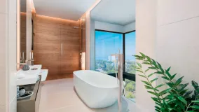 For sale 4 bedrooms town house in Rio Real