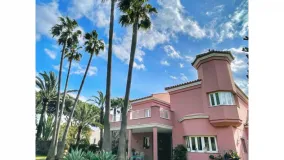 Comprar casa en Sitio de Calahonda con 6 dormitorios