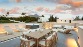 Buy La Cerquilla 5 bedrooms villa